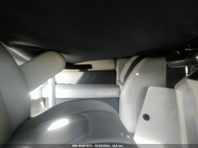2024 SYLVAN PONTOON SYL97727G324      Photo 4