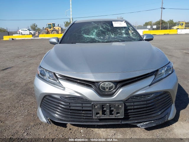 Toyota CAMRY LE 2018 JTNB11HK5J3037719 Image 11