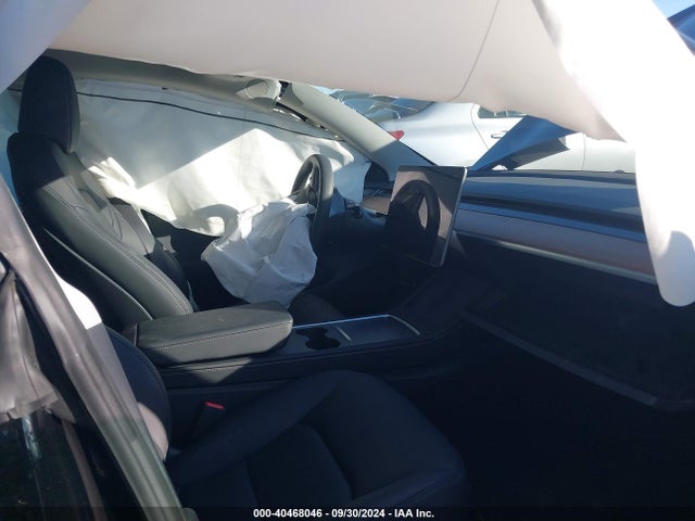 2023 TESLA MODEL 3 5YJ3E1EB6PF703922 Photo 4