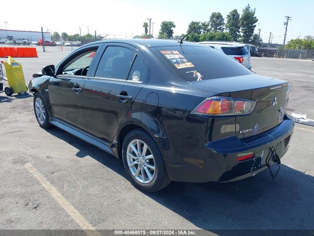 2016 MITSUBISHI LANCER JA32U2FU1GU004241 Photo 2