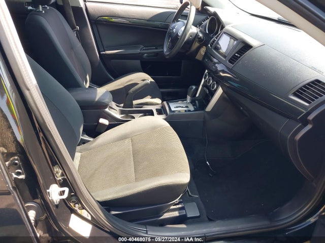 2016 MITSUBISHI LANCER JA32U2FU1GU004241 Photo 4
