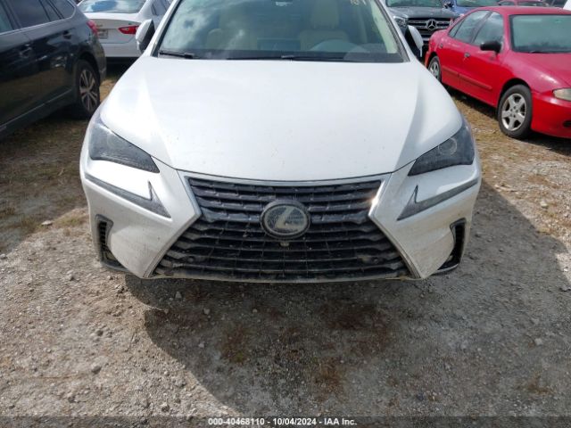 JTJBJRBZ1K2102272 Lexus NX 300H