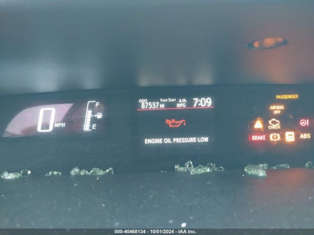 JTDKDTB38F1575651 Toyota Prius C Two