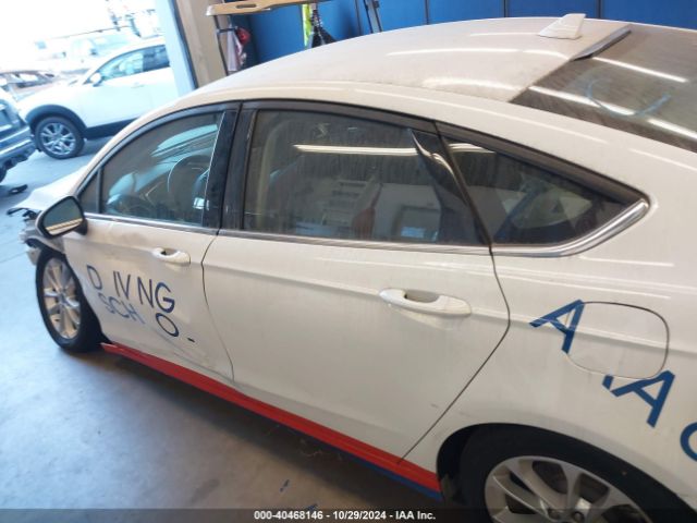 3FA6P0LUXLR151099 Ford Fusion Hybrid Se