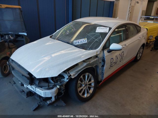 3FA6P0LUXLR151099 Ford Fusion Hybrid Se