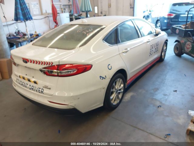 3FA6P0LUXLR151099 Ford Fusion Hybrid Se