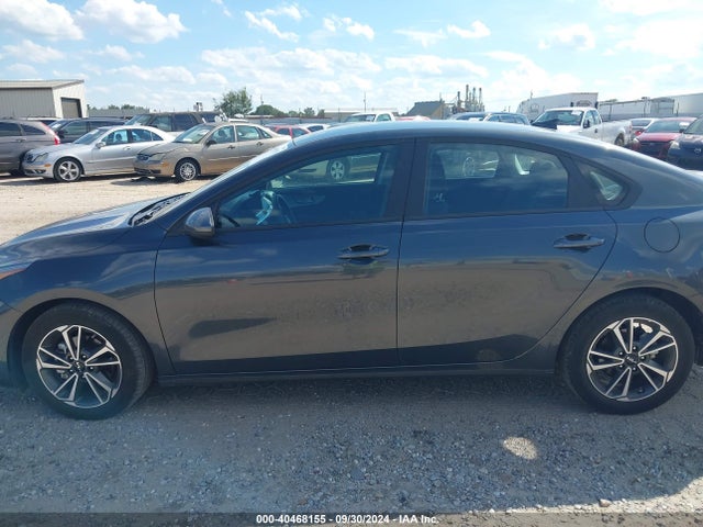 KIA Forte Lxs 2023 3KPF24AD4PE644356 Image 14