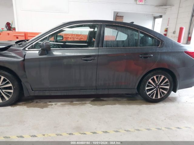 4S3BNAC64J3005637 Subaru Legacy 2.5i Premium