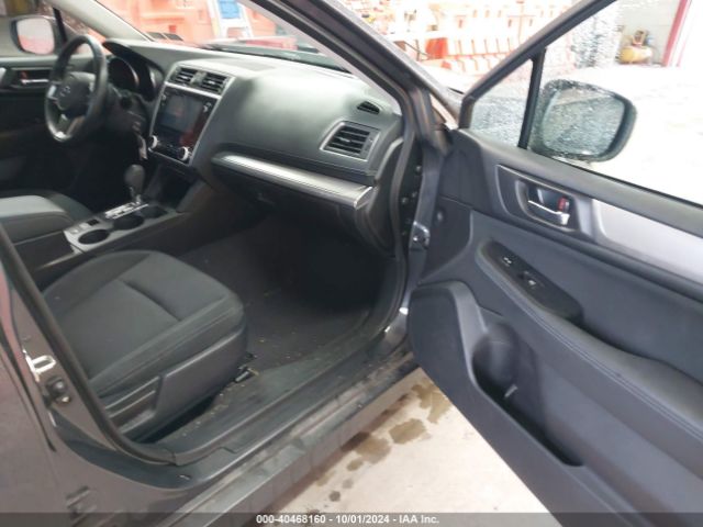 4S3BNAC64J3005637 Subaru Legacy 2.5i Premium