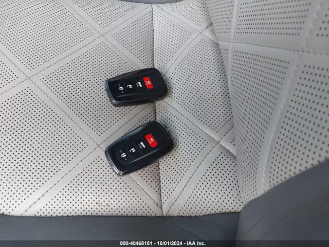 4T1B11HK8JU113444 Toyota CAMRY XLE