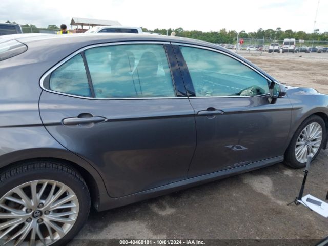 4T1B11HK8JU113444 Toyota CAMRY XLE