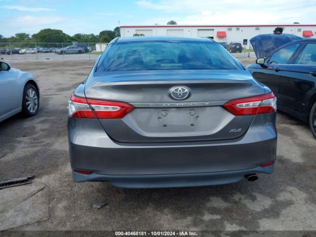 4T1B11HK8JU113444 Toyota CAMRY XLE
