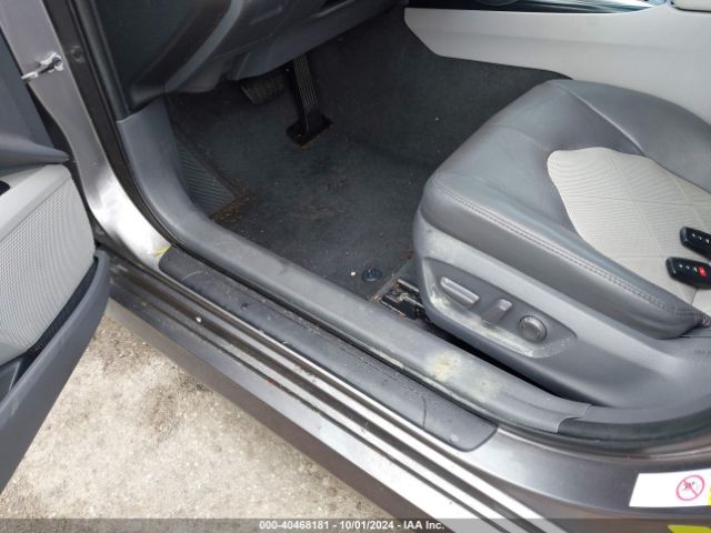 4T1B11HK8JU113444 Toyota CAMRY XLE