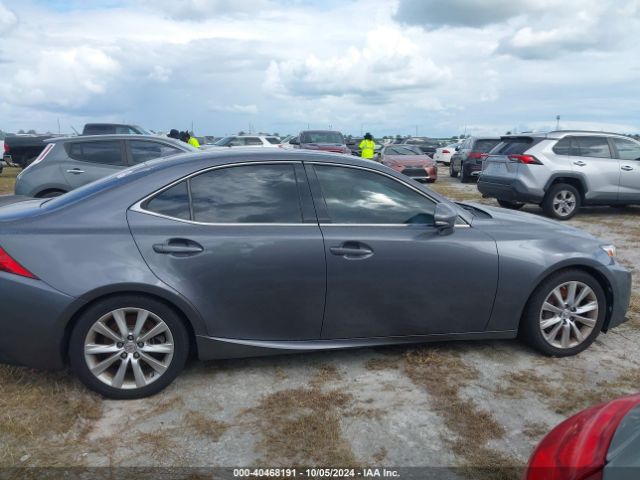 JTHBA1D27G5017932 Lexus IS 200T