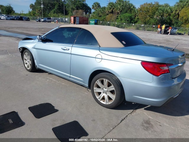 Chrysler 200 Touring 2014 1C3BCBEG6EN156852 Image 3