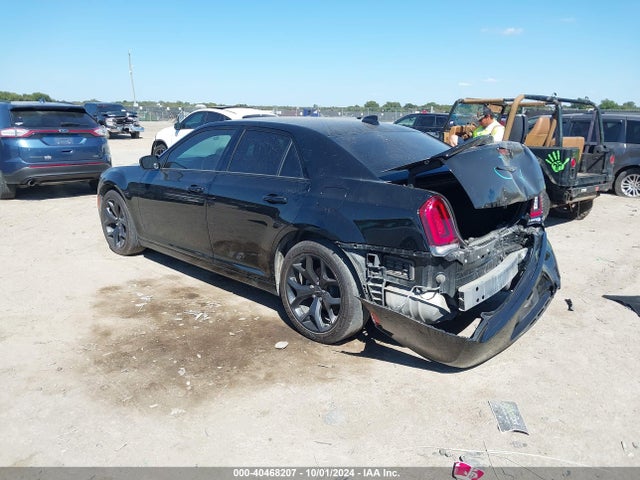 Chrysler 300 Touring 2022 2C3CCAAG0NH167780 Image 3