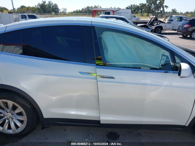 5YJXCBE21JF139990 Tesla Model X 100d/75d/p100d