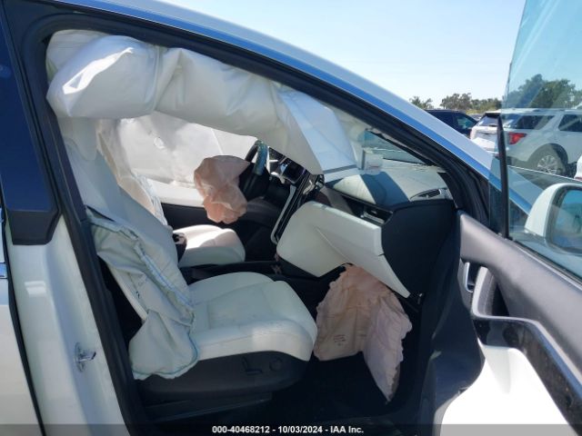 5YJXCBE21JF139990 Tesla Model X 100d/75d/p100d