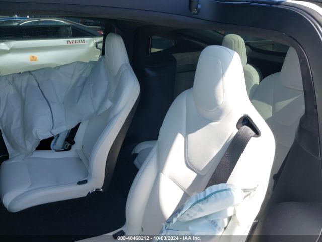 5YJXCBE21JF139990 Tesla Model X 100d/75d/p100d