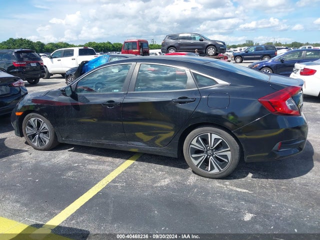 Honda Civic Sport 2019 2HGFC2F82KH596304 Image 14