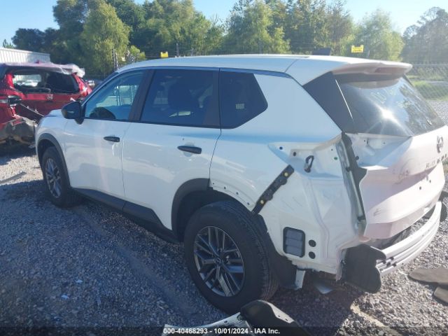 5N1BT3AA4RC754146 Nissan Rogue S Fwd