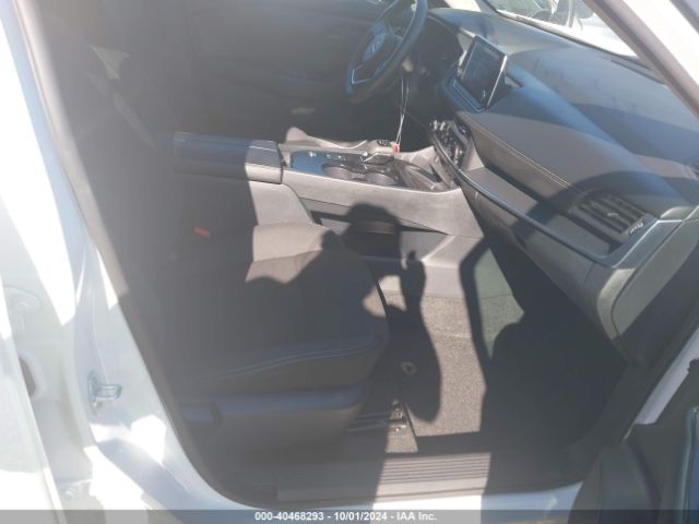 5N1BT3AA4RC754146 Nissan Rogue S Fwd