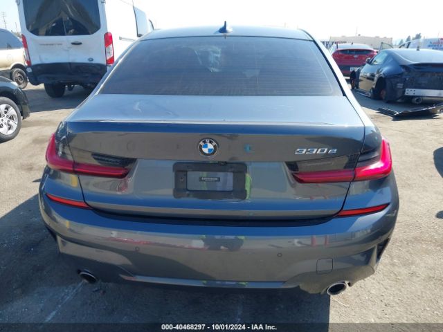3MW5P7J08M8B61584 BMW 3 Series 330e