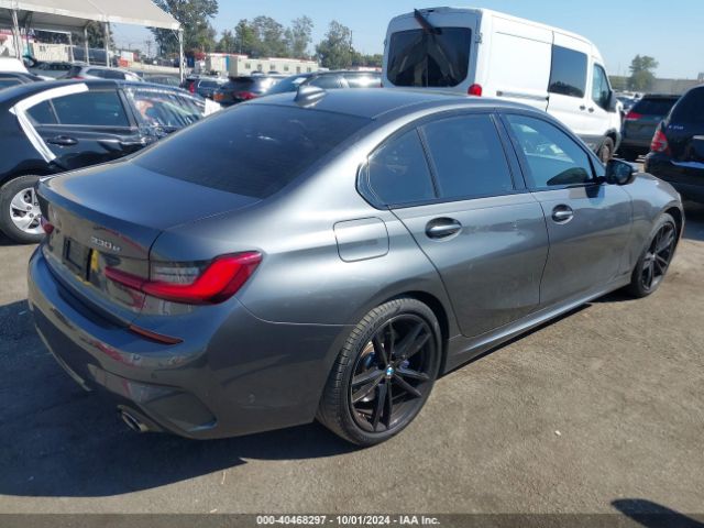 3MW5P7J08M8B61584 BMW 3 Series 330e