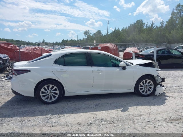 Toyota CAMRY LE 2024 4T1C11AK8RU846894 Image 14