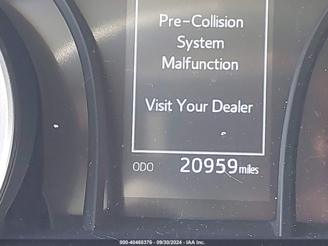 Toyota CAMRY LE 2024 4T1C11AK8RU846894 Image 16