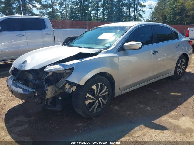 Nissan Altima 2.5 S 2018 1N4AL3AP2JC214325 Image 2