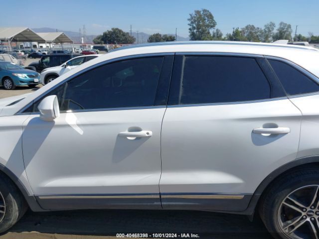 5LMCJ1C91GUJ15812 Lincoln Mkc Premier