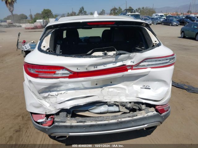 5LMCJ1C91GUJ15812 Lincoln Mkc Premier