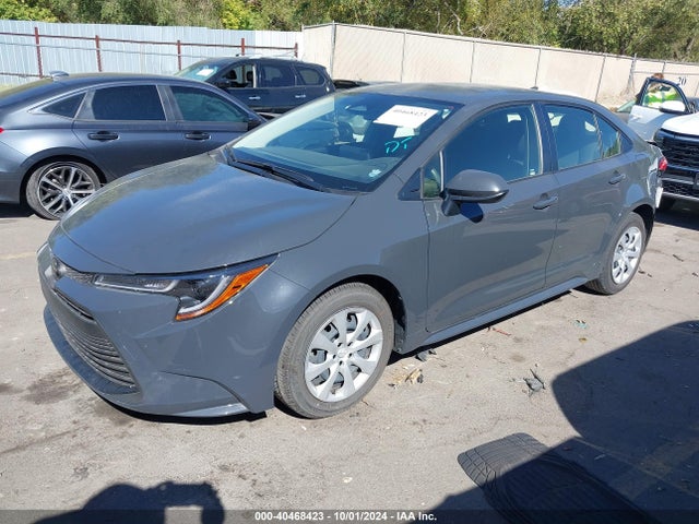 Toyota COROLLA LE 2023 JTDB4MEE1P3009632 Image 2