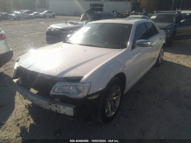 Chrysler 300C 2017 2C3CCAEG9HH570865 Image 2