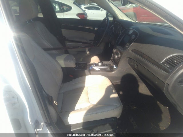 Chrysler 300C 2017 2C3CCAEG9HH570865 Image 5