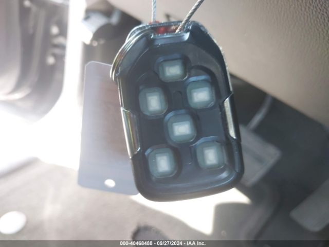 1GNSCJKC4HR220155 Chevrolet Suburban Premier
