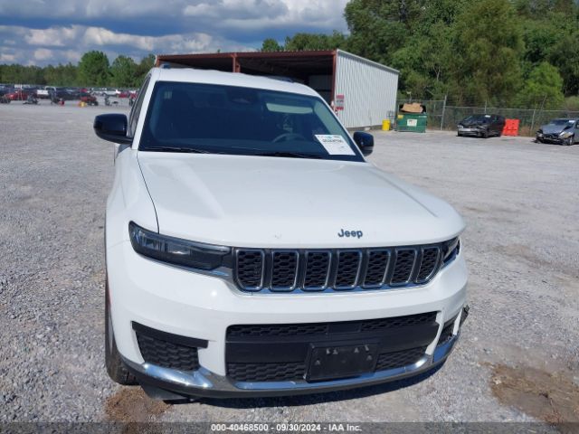 1C4RJJAG9P8843325 Jeep Grand Cherokee L Laredo 4x2