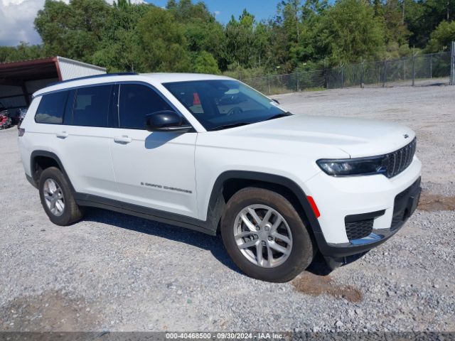 1C4RJJAG9P8843325 Jeep Grand Cherokee L Laredo 4x2