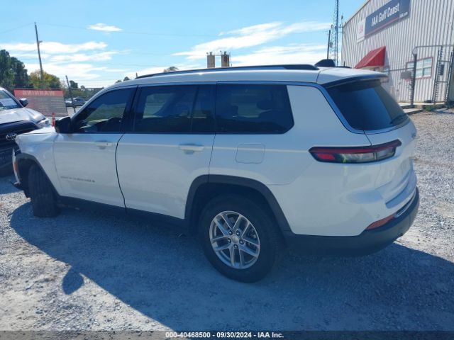 1C4RJJAG9P8843325 Jeep Grand Cherokee L Laredo 4x2