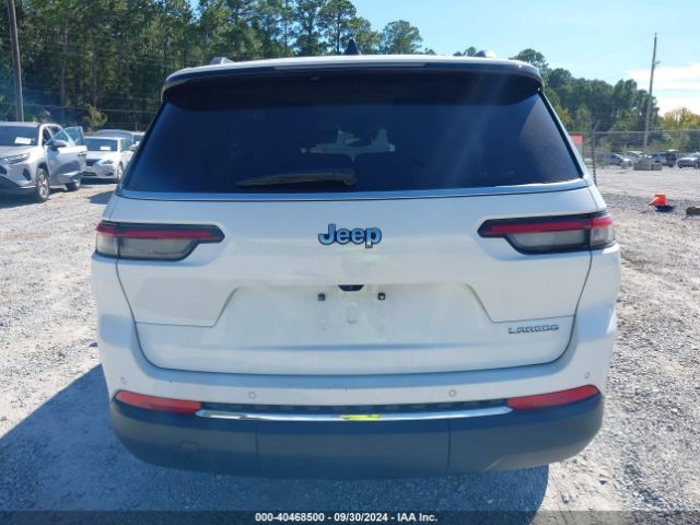 1C4RJJAG9P8843325 Jeep Grand Cherokee L Laredo 4x2
