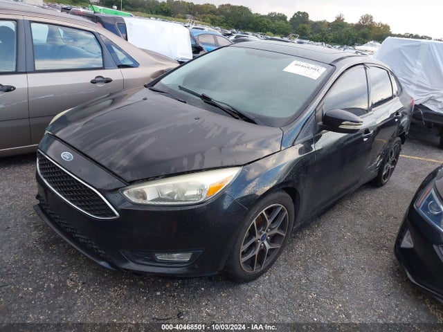 Ford FOCUS SE 2015 1FADP3F22FL216355 Image 2