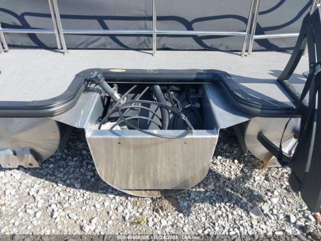 2024 BENTLEY PONTOON BAGN1081I324      Photo 9