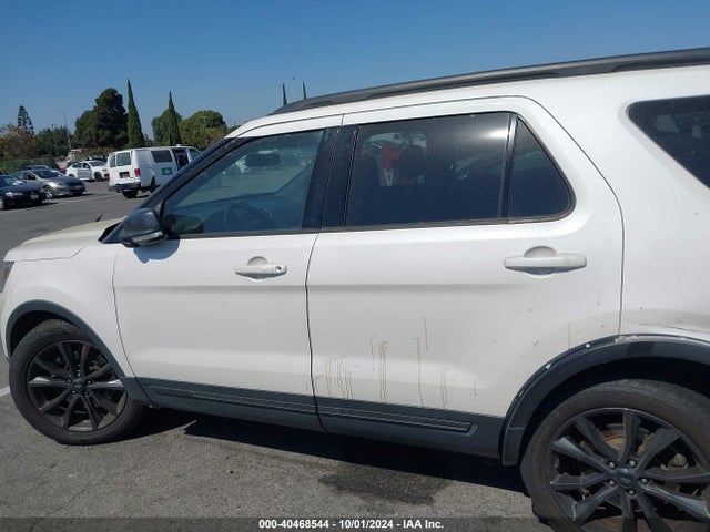 Ford EXPLORER XLT 2017 1FM5K7D88HGC13396 Image 14