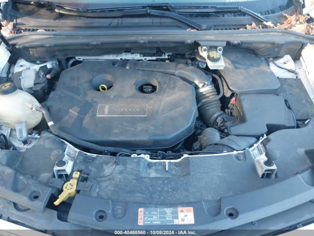 5LMCJ3D92HUL50733 Lincoln Mkc Reserve