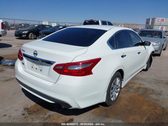 Nissan Altima 2.5 S 2018 1N4AL3AP0JC264575 Image 4