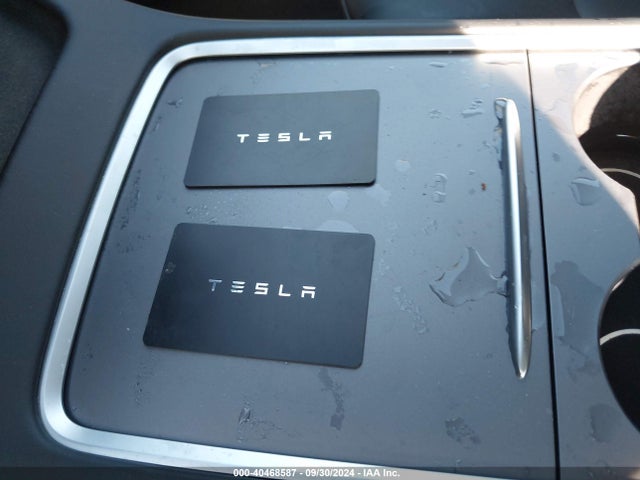2024 TESLA MODEL Y 7SAYGDEE9RA292188 Photo 10