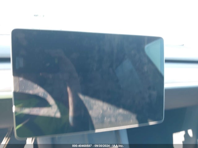 2024 TESLA MODEL Y 7SAYGDEE9RA292188 Photo 6