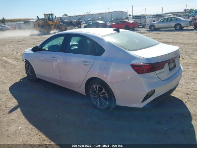 3KPF24AD8PE616124 KIA Forte Lxs