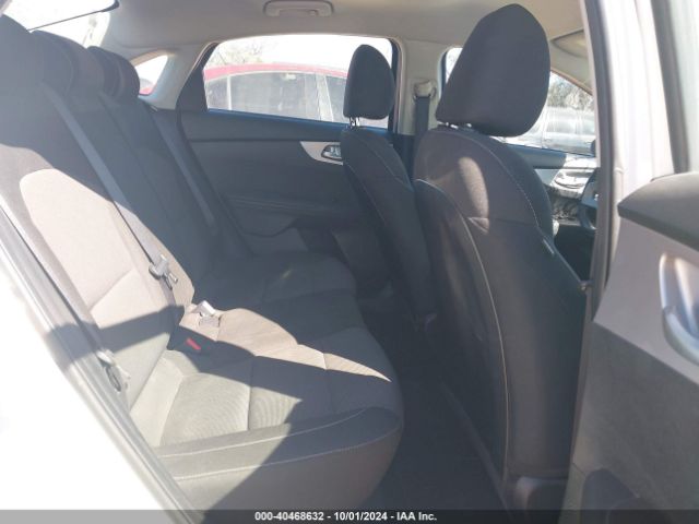 3KPF24AD8PE616124 KIA Forte Lxs